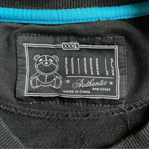 Mike Tyson "Kid Dynamite" Punch Out Sweater - Picture 2 of 5